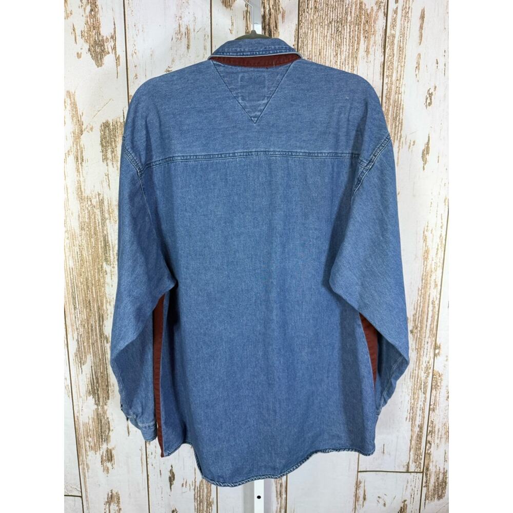 Denim Express Two-Tone Button-Down Shirt in Maroon and Light Blue Denim. Size XL - Picture 5 of 5